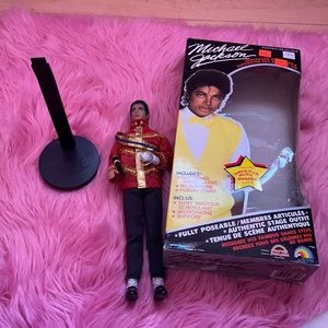 Very cool Michael Jackson doll